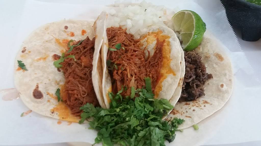 Tacos La Bala | restaurant | 6030 Dashwood Dr, Houston, TX 77081, USA | 7138382424 OR +1 713-838-2424