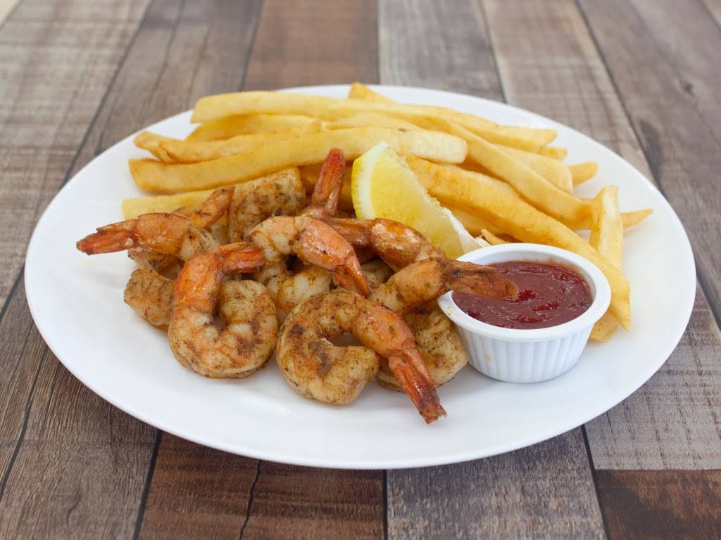 Sams Seafood & Grill | restaurant | 3108 1st St, Bradenton, FL 34208, USA | 9412015956 OR +1 941-201-5956
