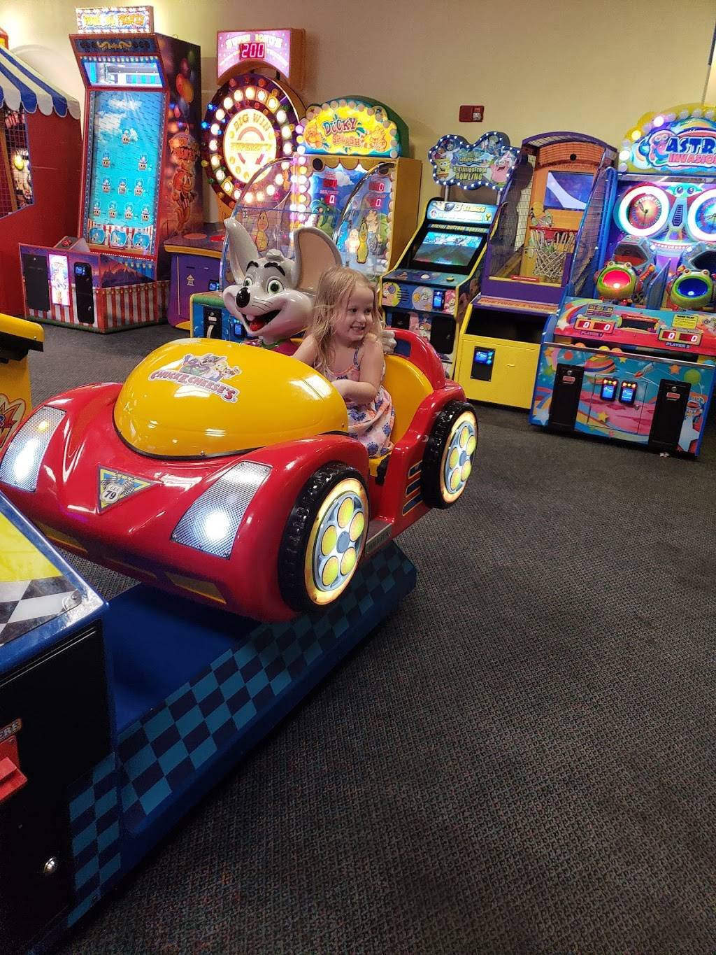 Chuck E. Cheese | restaurant | 1755 Martin Luther King Blvd, Houma, LA 70360, USA | 9858684627 OR +1 985-868-4627