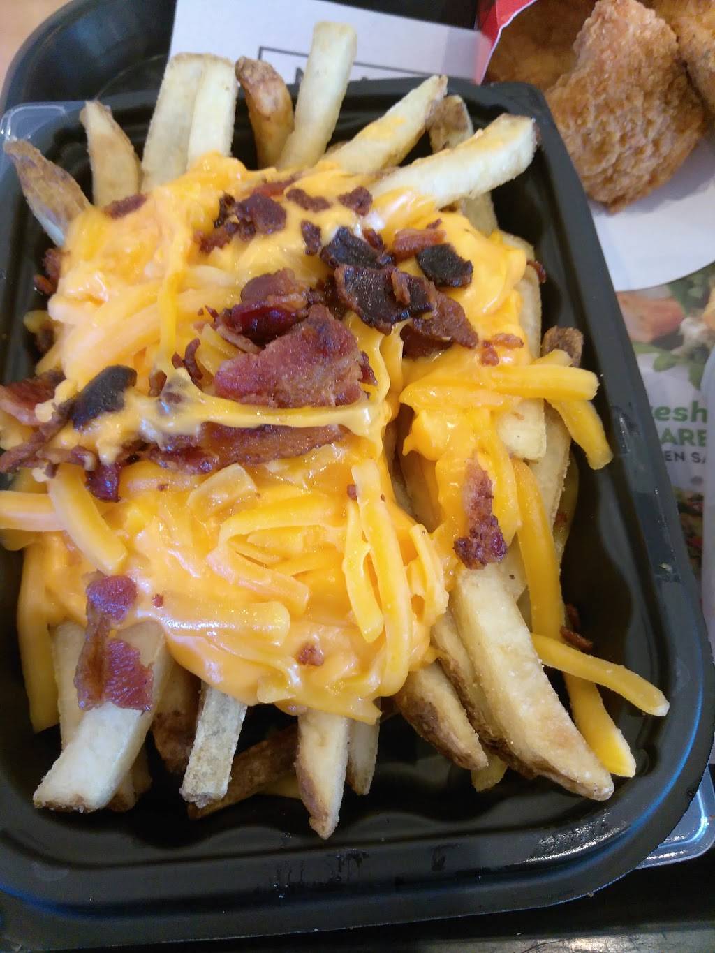 Wendys | restaurant | 4840 Sugarloaf Pkwy, Lawrenceville, GA 30044, USA | 7706825558 OR +1 770-682-5558