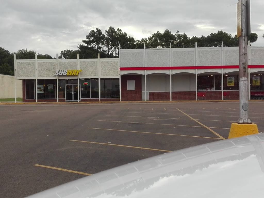 Subway | meal takeaway | 2334 N Washington St, Forrest City, AR 72335, USA | 8706301200 OR +1 870-630-1200