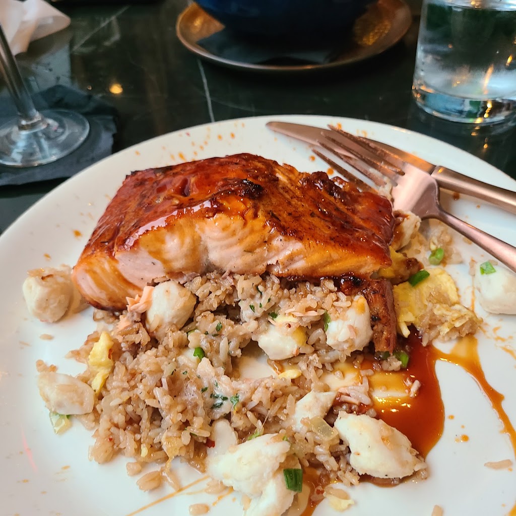 Thirteen | restaurant | 1911 Bagby St Suite 100, Houston, TX 77002, USA | 7138042025 OR +1 713-804-2025