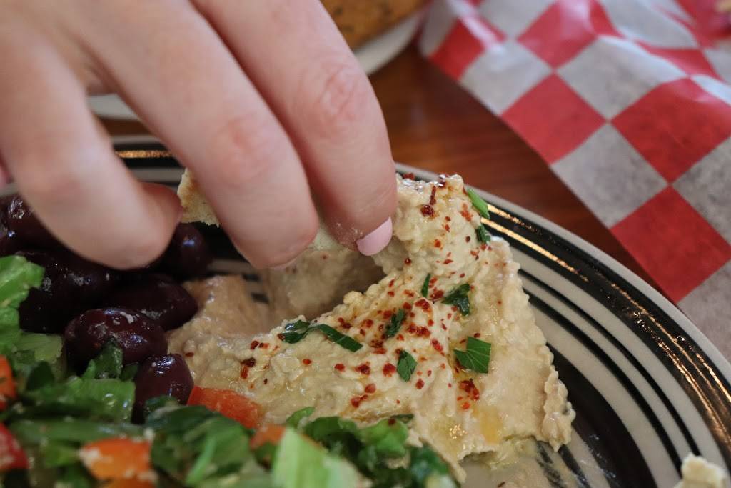 Meez and Kini | restaurant | 2117 M.L.K. Jr Blvd Suite B, Fayetteville, AR 72701, USA | 4794356022 OR +1 479-435-6022