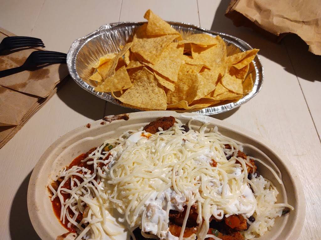 Chipotle Mexican Grill | restaurant | 1620 S, Federal Hwy B, Boynton Beach, FL 33435, USA | 5612001013 OR +1 561-200-1013