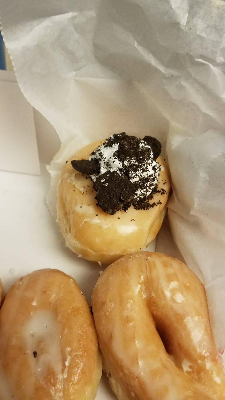 Pharaohs Donuts | bakery | 200 N 7th St, St. Louis, MO 63102, USA | 3143510285 OR +1 314-351-0285
