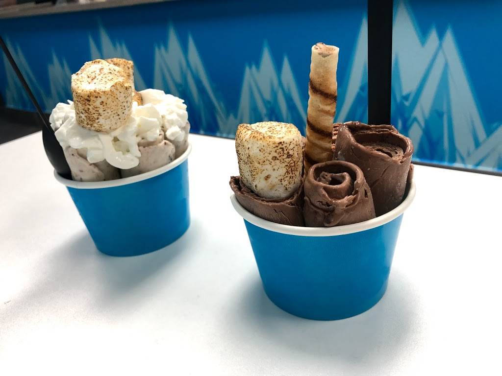 Iceberg Rolls | restaurant | 5946 W 16th Ave, Hialeah, FL 33012, USA | 3058469933 OR +1 305-846-9933