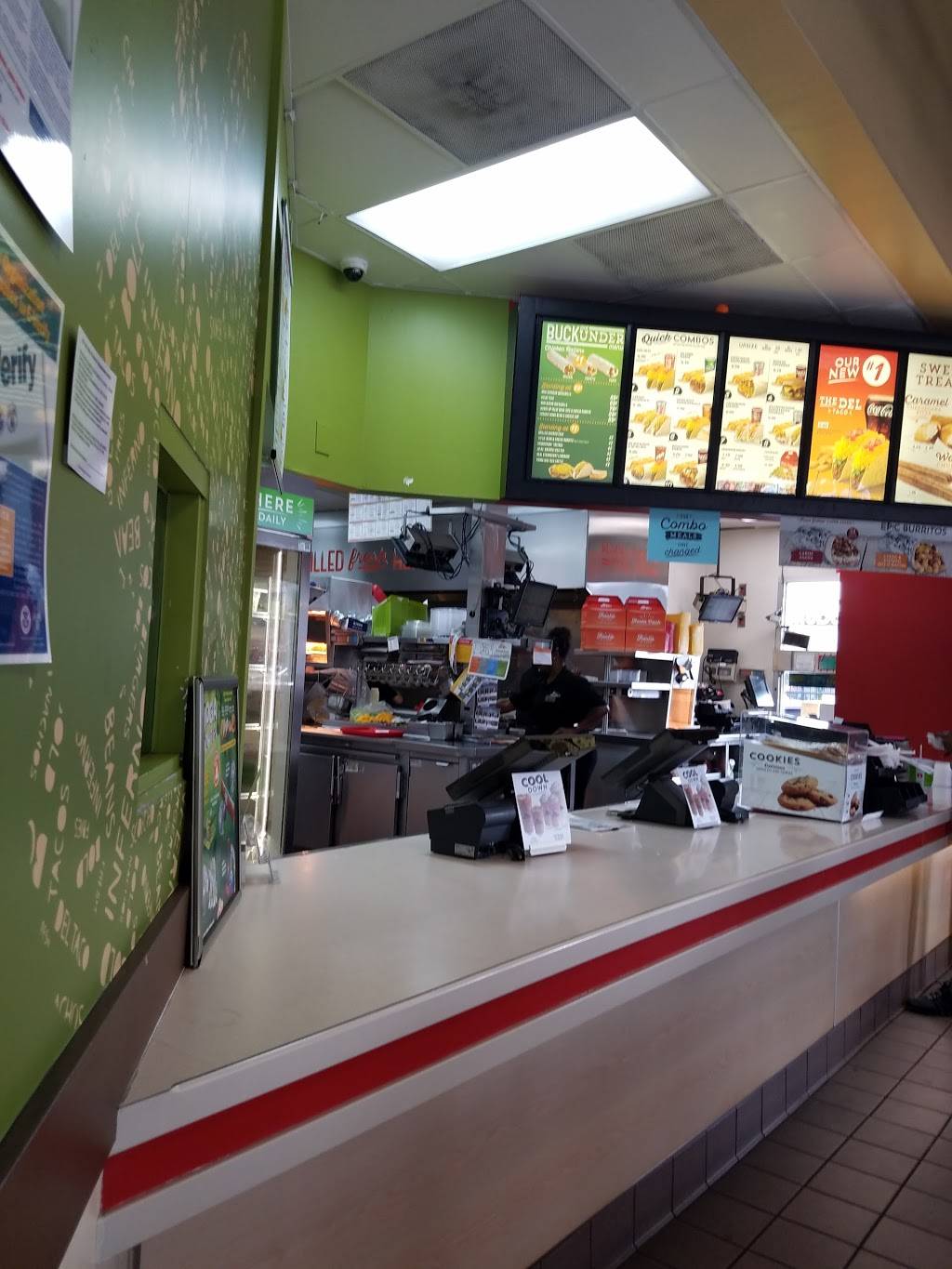 Del Taco | meal takeaway | 3540 South La Brea Ave, Los Angeles, CA 90016, USA | 3232961674 OR +1 323-296-1674