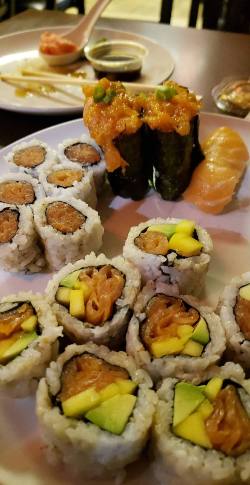 Sushiya | restaurant | 1950 Chemin du Fer-à-Cheval, Sainte-Julie, QC J3E 2T6, Canada | 4509229494 OR +1 450-922-9494