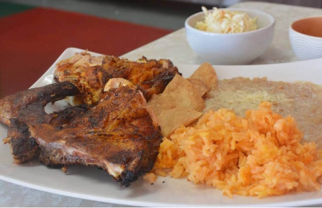 Charcoal Grill Chicken | restaurant | 18921 Soledad Canyon Rd, Canyon Country, CA 91351, USA | 6614954045 OR +1 661-495-4045