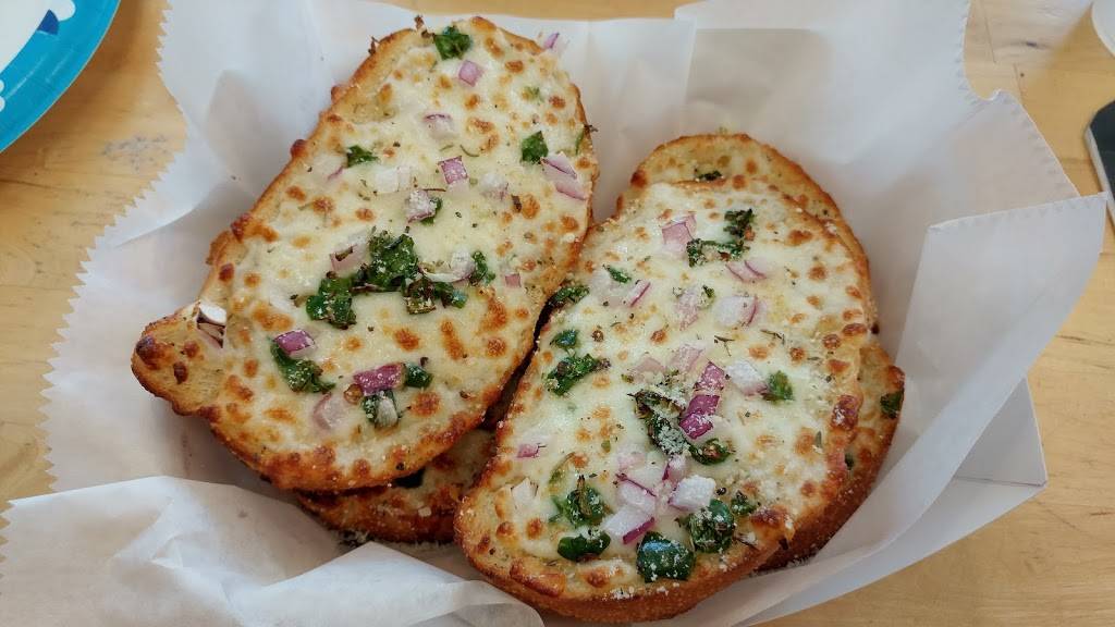 CURRY ON CRUST | restaurant | 45490 Ford Rd, Canton, MI 48187, USA | 7343548700 OR +1 734-354-8700