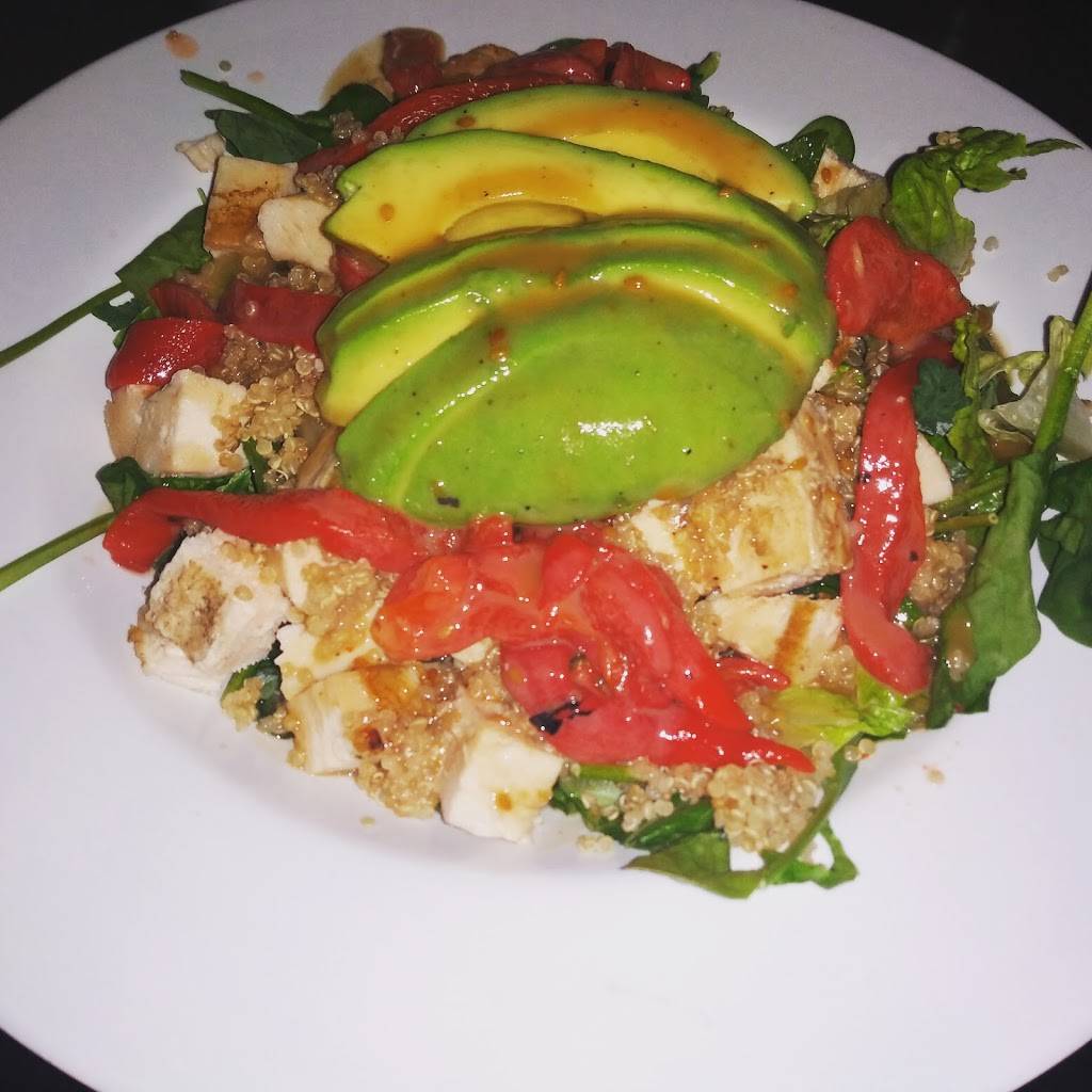 Muscle Maker Grill | meal takeaway | 10 Murray Street, New York, NY 10007, USA | 2129621813 OR +1 212-962-1813