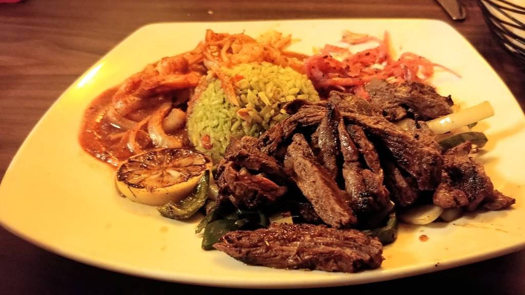 Carmelitas Mexican Restaurant | restaurant | 204 Riverside Ave, Roseville, CA 95678, USA | 9167830411 OR +1 916-783-0411