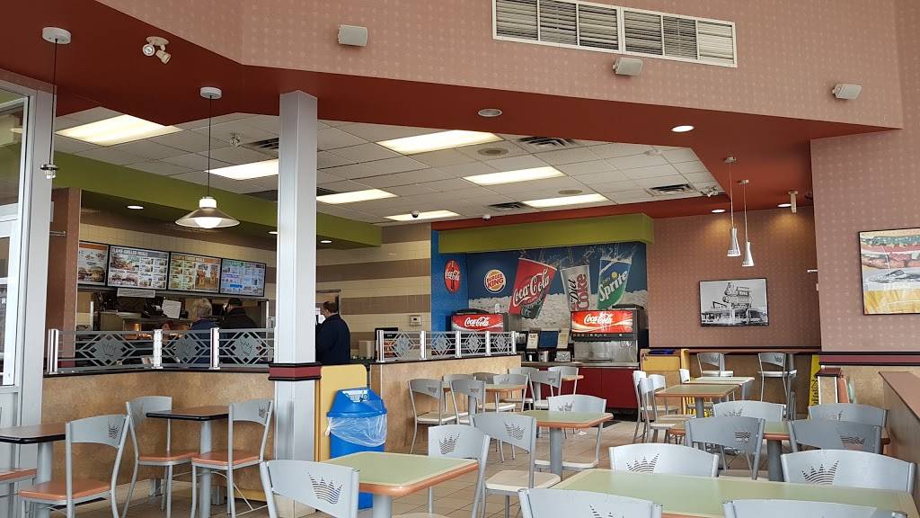 Burger King | restaurant | 6010 Dixie Rd, Mississauga, ON L5T 1A6, Canada | 9056701870 OR +1 905-670-1870