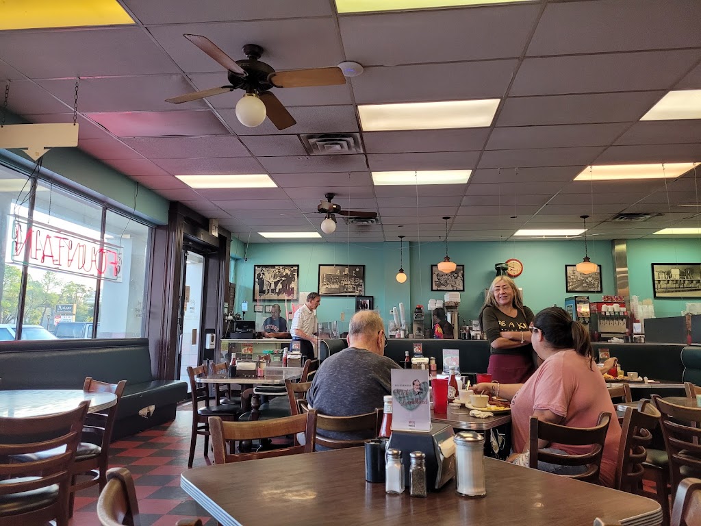 Avalon Diner | restaurant | 2417 Westheimer Rd, Houston, TX 77098, USA | 7135278900 OR +1 713-527-8900