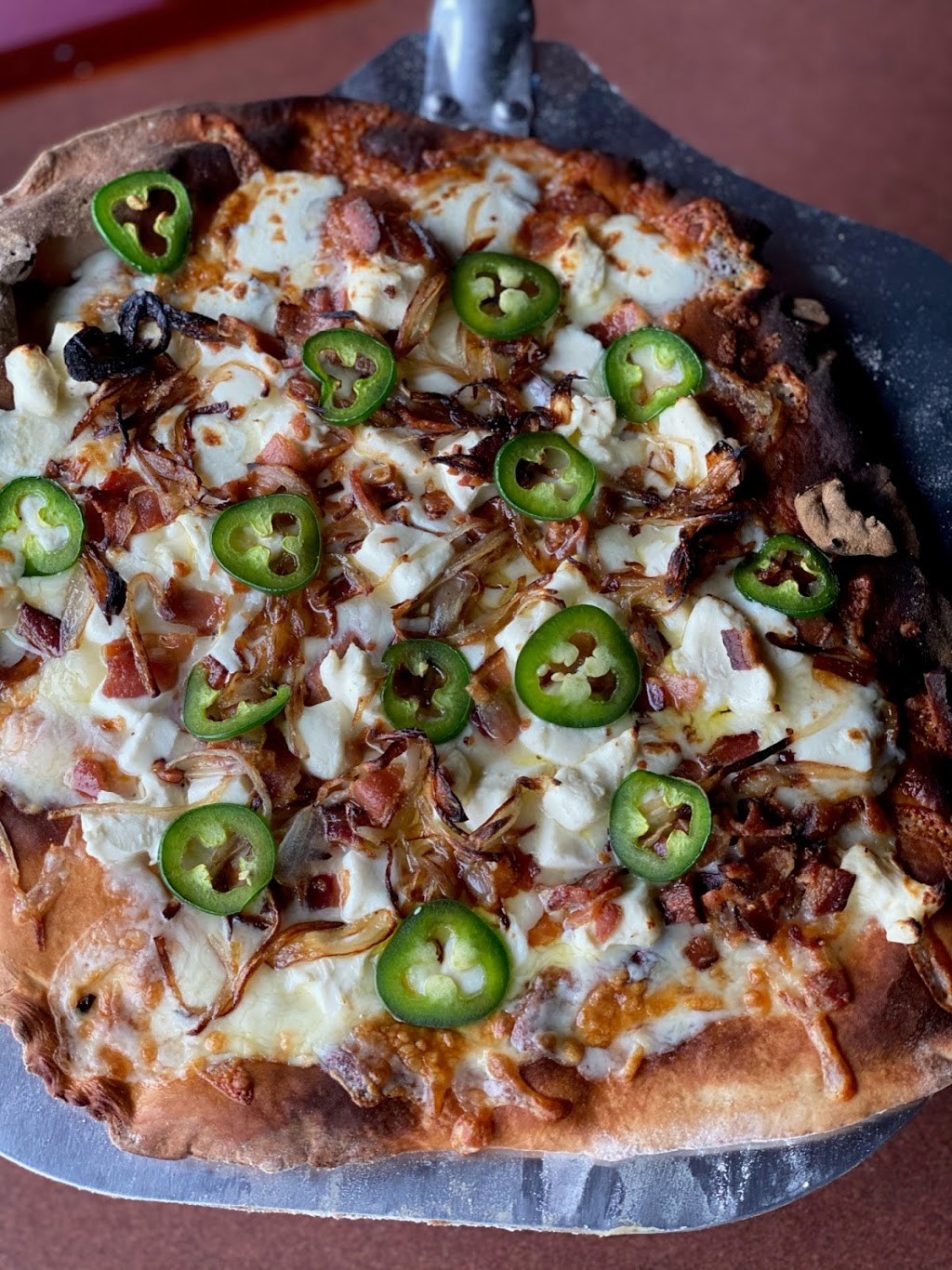 Coachs Sports Bar and Grill | restaurant | 1900 Pavilion Dr, Virginia Beach, VA 23451, USA | 7574251198 OR +1 757-425-1198