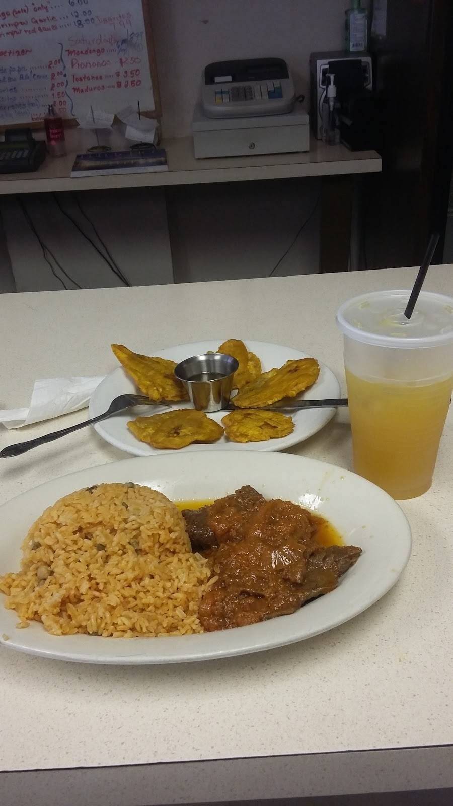 El Taino | restaurant | 3038 Scranton Rd, Cleveland, OH 44113, USA | 2166214888 OR +1 216-621-4888