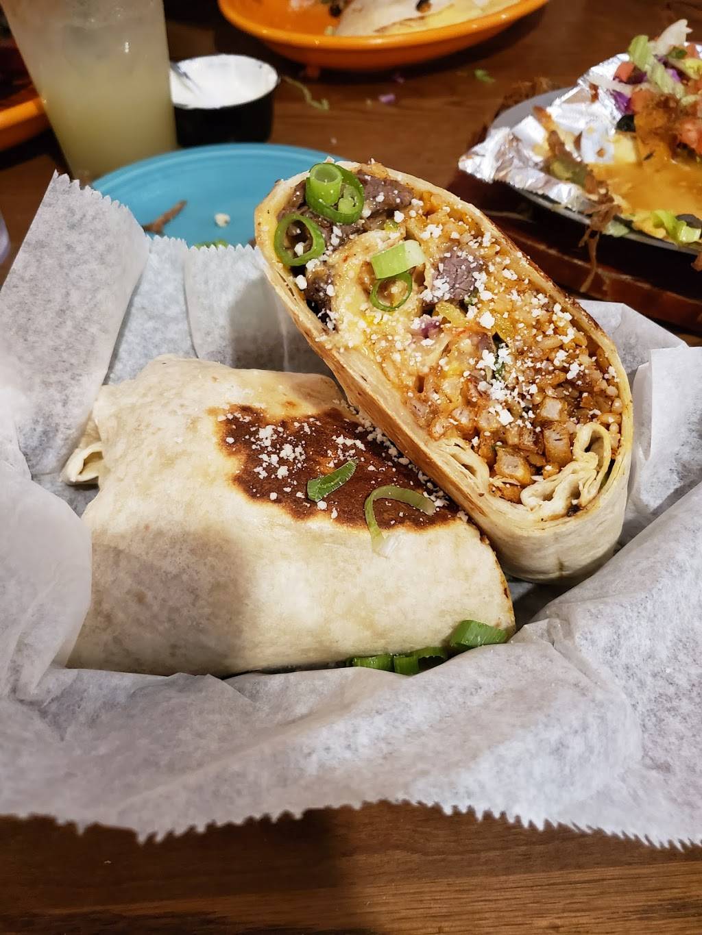 Burrito Bettys Mexican Grill & Margarita Bar | restaurant | 2 US-1, York, ME 03909, USA | 2074514013 OR +1 207-451-4013