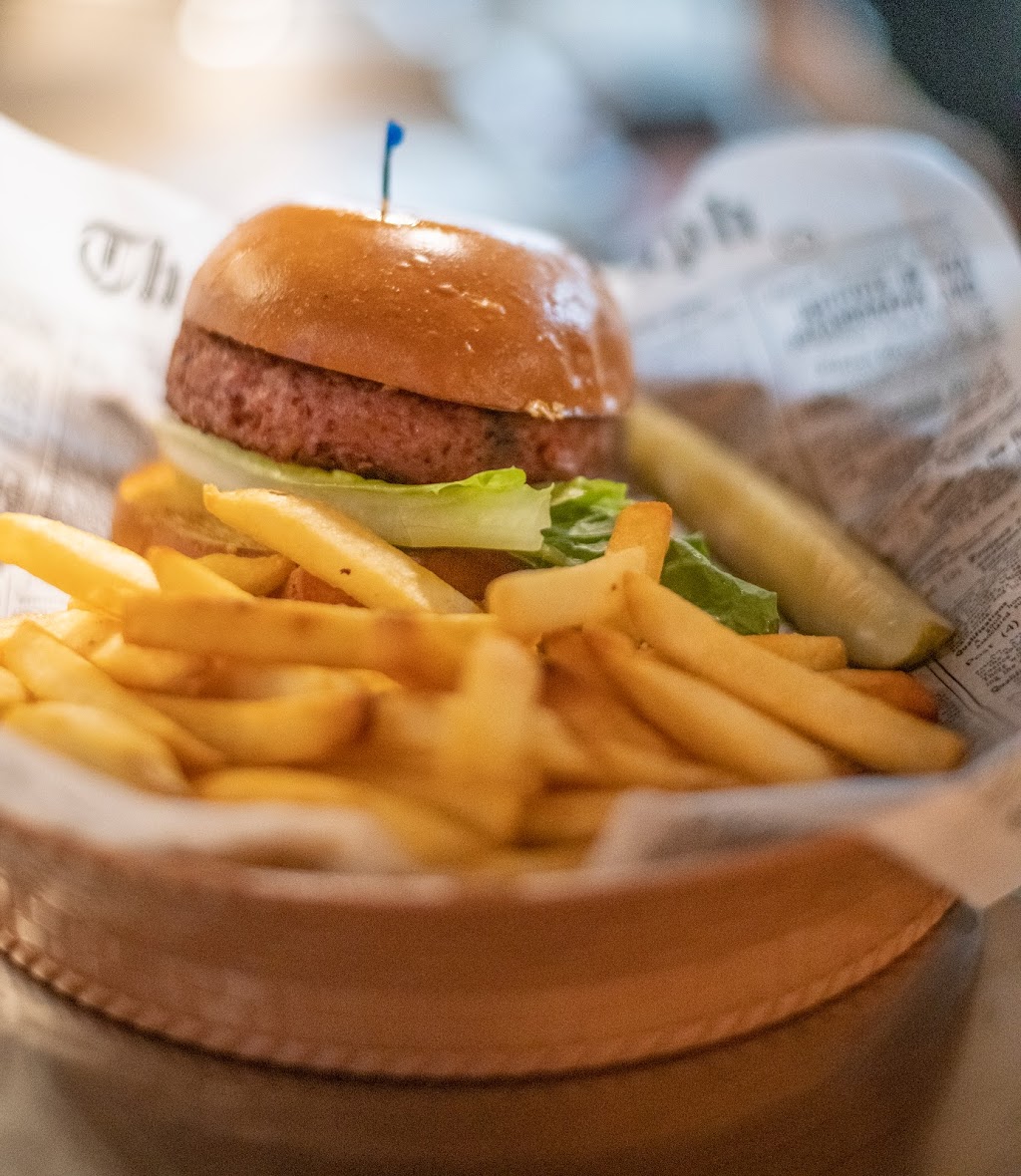 Dolce Vita Restaurant | restaurant | 5802 Tower Ave, Superior, WI 54880, USA | 7157180264 OR +1 715-718-0264