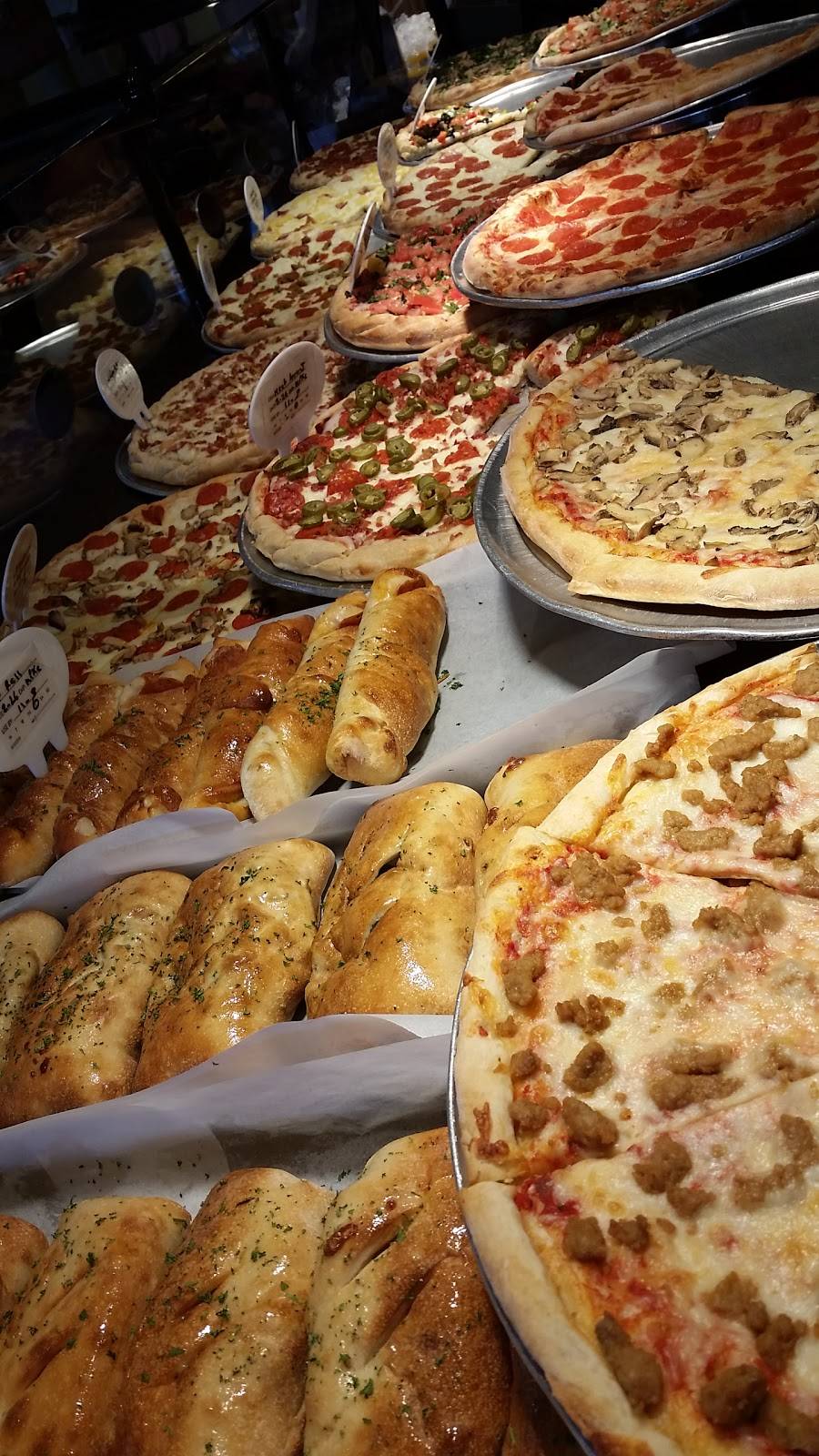 Luciano Express Pizzeria | restaurant | 7400 San Pedro Ave #904, San Antonio, TX 78216, USA | 2103423428 OR +1 210-342-3428