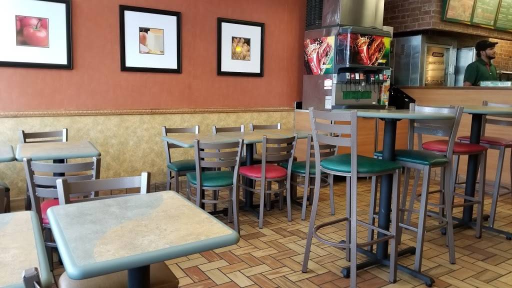 Subway | restaurant | 1201 Dual Hwy, Hagerstown, MD 21740, USA | 3017141405 OR +1 301-714-1405