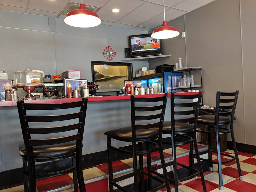 Sammy Js Breakfast Cafe | restaurant | 144 Main St, Salem, NH 03079, USA | 6038945395 OR +1 603-894-5395