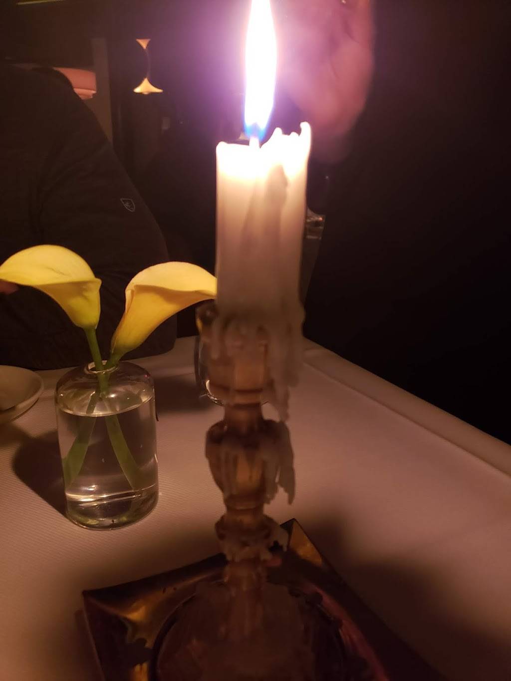 Omar at Vaucluse | restaurant | 100 E 63rd St, New York, NY 10065, USA | 6468692300 OR +1 646-869-2300