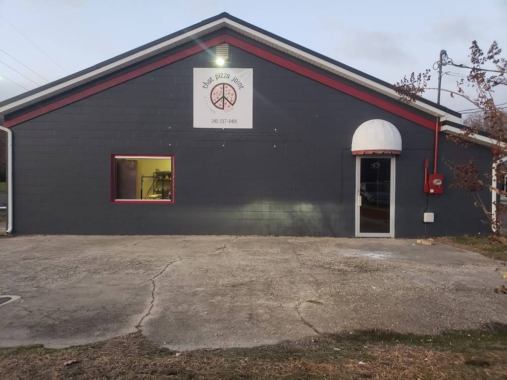 That Pizza Joint | restaurant | 21030 Point Lookout Rd, Callaway, MD 20620, USA | 2402378456 OR +1 240-237-8456