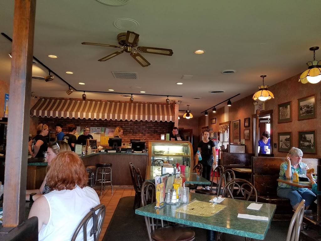 Fishers Café & Pub | cafe | 1607 Main St, Peninsula, OH 44264, USA | 3306572651 OR +1 330-657-2651