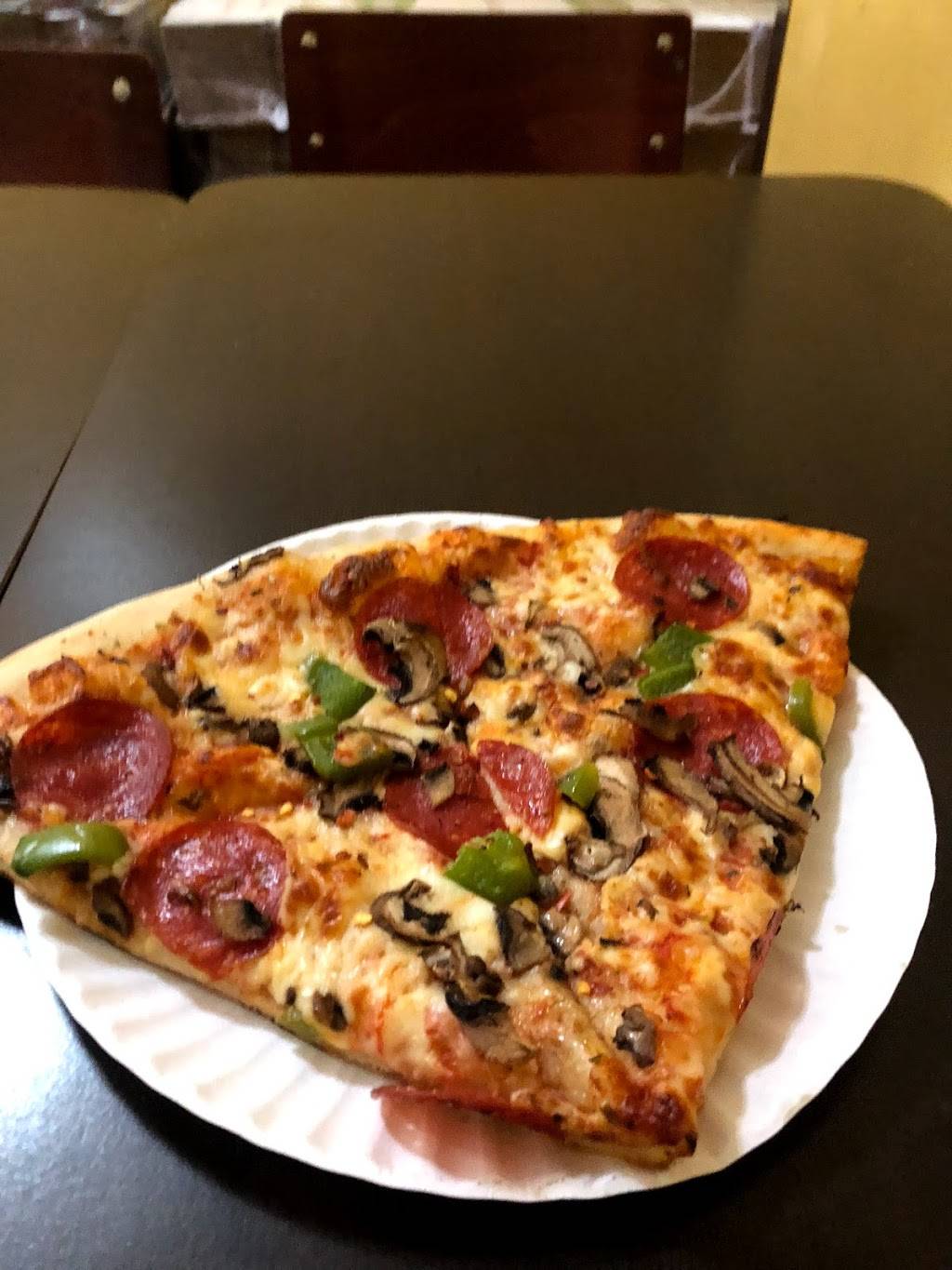 Pizzaiolo Gourmet Pizza | restaurant | 37 Eglinton Ave E, Toronto, ON M4P 1A1, Canada | 4164822000 OR +1 416-482-2000