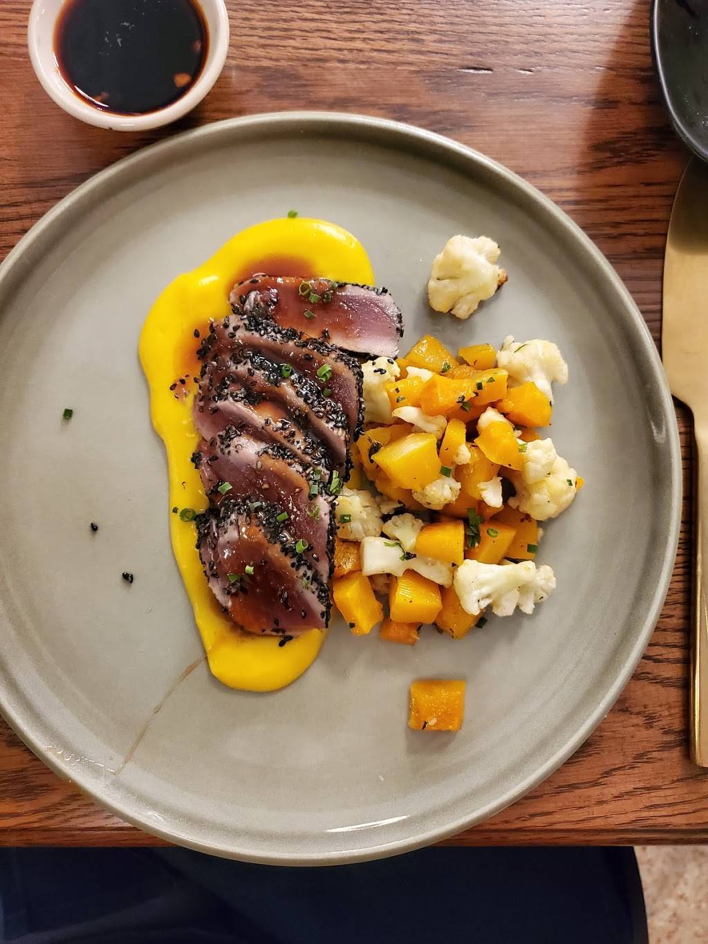 The Blue Elephant | restaurant | 152 E High St, Pottstown, PA 19464, USA | 4849499084 OR +1 484-949-9084