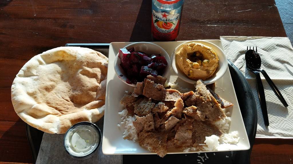 MAZA Mediterranean Grill | restaurant | 274 Daniel Webster Hwy, Nashua, NH 03060, USA | 6038887500 OR +1 603-888-7500