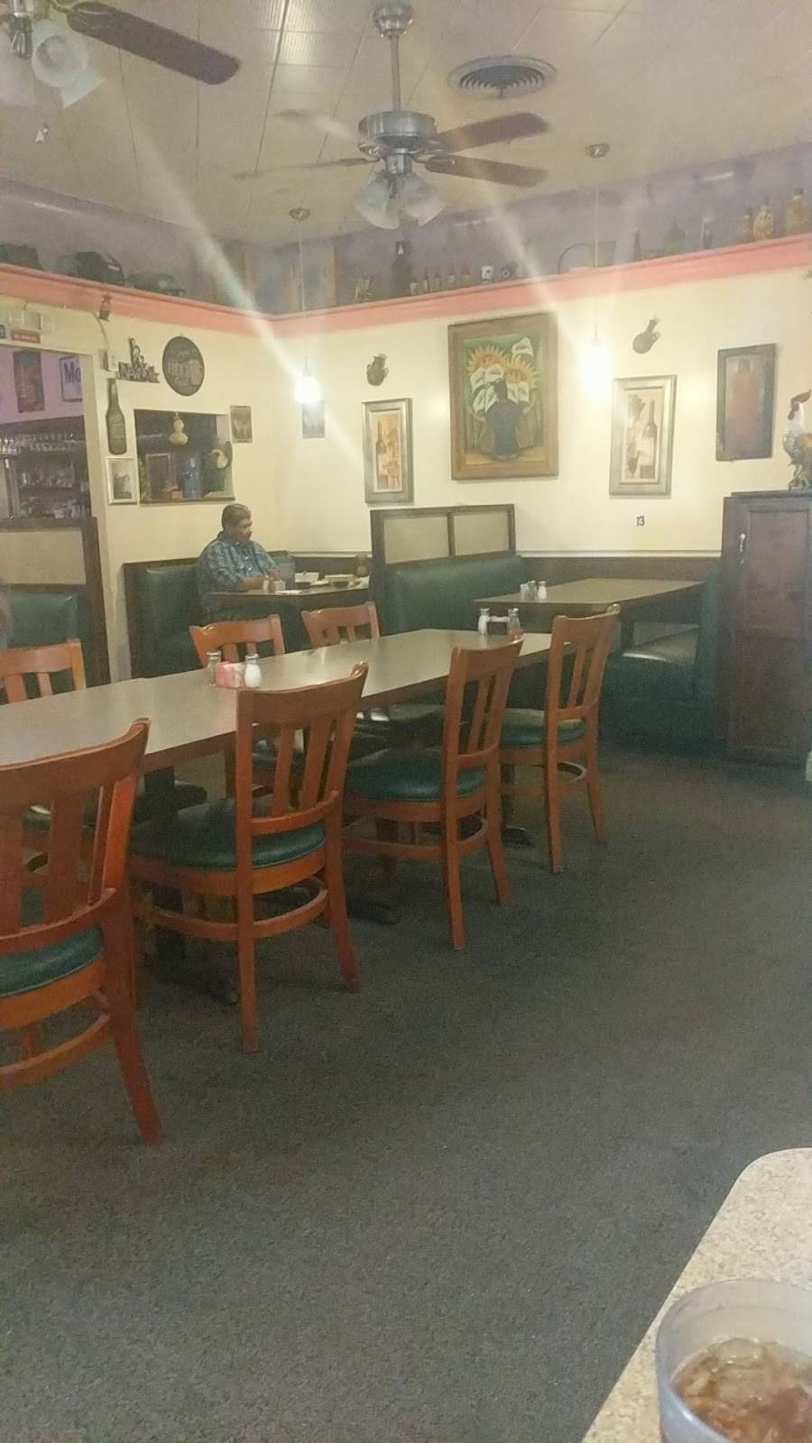 La Salsa Restaurant & Cantina | restaurant | 101 E Kern St, Taft, CA 93268, USA | 6617657321 OR +1 661-765-7321