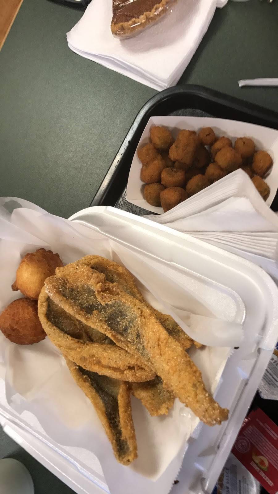 Yasins Homestyle Seafood | restaurant | 1080 Ralph David Abernathy Blvd, Atlanta, GA 30310, USA | 4047534363 OR +1 404-753-4363