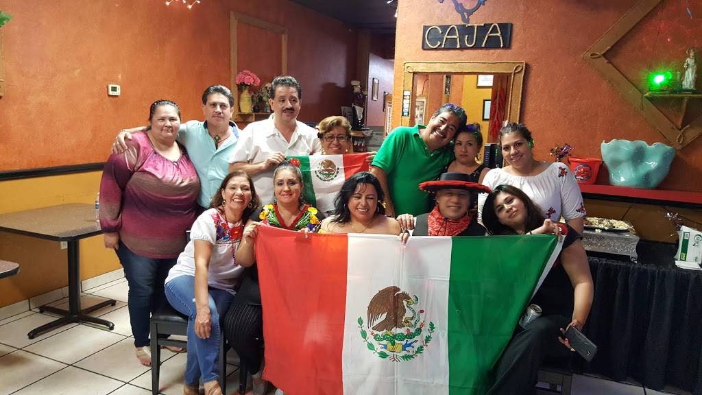 Maravatio Restaurant | restaurant | 4619 E R L Thornton Fwy, Dallas, TX 75223, USA | 2148243300 OR +1 214-824-3300