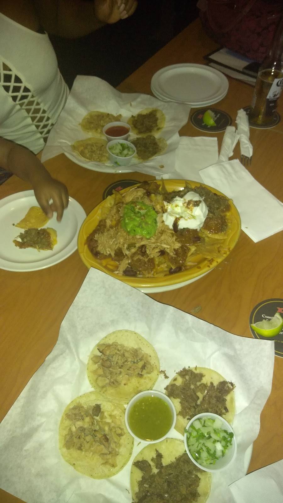 Tequila Hoppers Bar & Grill | night club | 60 N Mountain Ave, Upland, CA 91786, USA | 9099859114 OR +1 909-985-9114