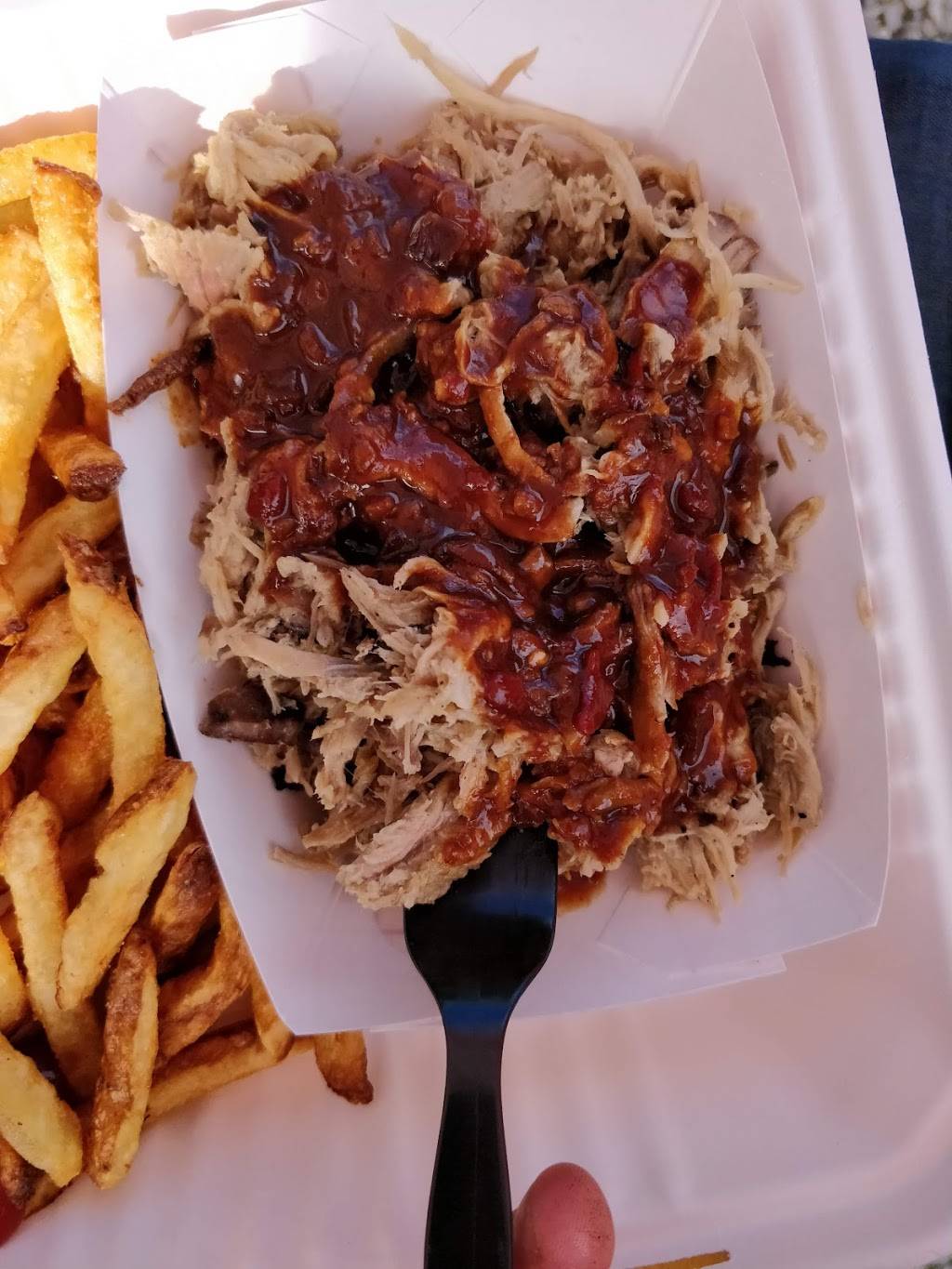 The Village Grill Co | restaurant | 28 Biscay Rd, Damariscotta, ME 04543, USA | 2075632278 OR +1 207-563-2278