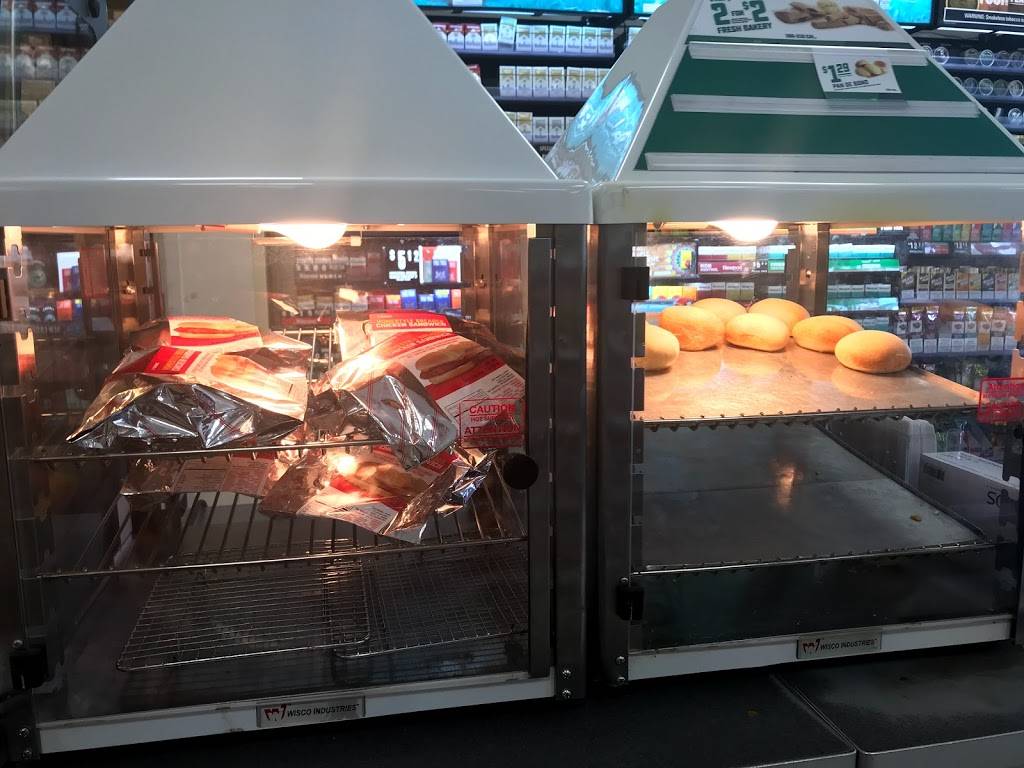 7-Eleven | bakery | 8830 Rose Ave, Orlando, FL 32810, USA | 4075231930 OR +1 407-523-1930