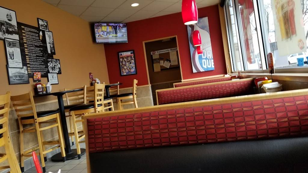 Dairy Queen Grill & Chill | restaurant | 400 S Buchanan St, Edwardsville, IL 62025, USA | 6186928191 OR +1 618-692-8191