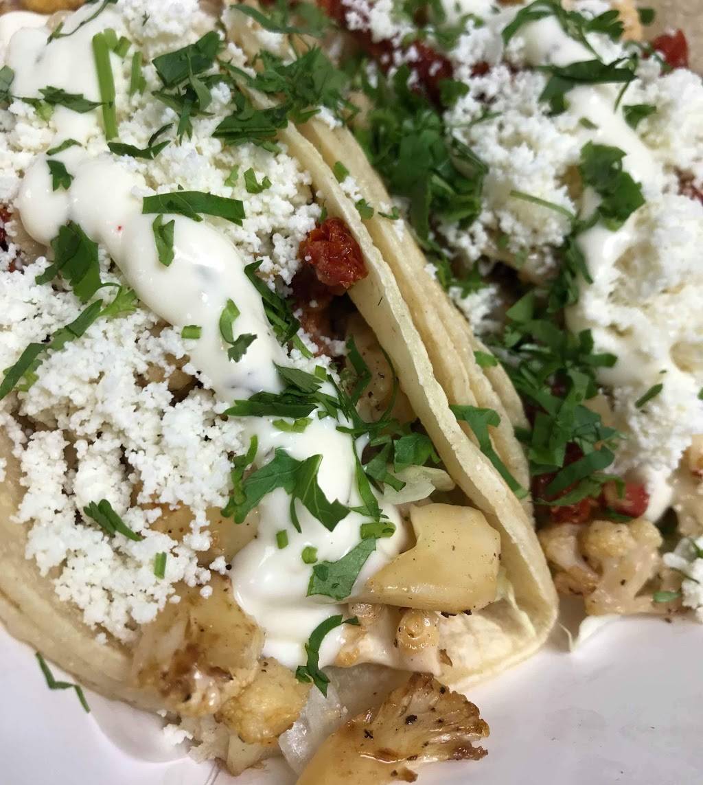 Prime Taco | restaurant | 32 Danbury Rd, Ridgefield, CT 06877, USA | 2034033533 OR +1 203-403-3533