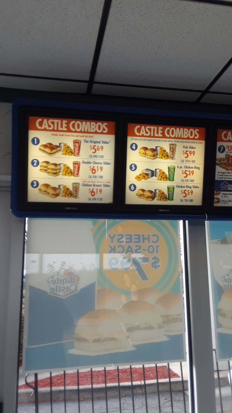 White Castle | restaurant | 6646 S Halsted St, Chicago, IL 60621, USA | 7738731855 OR +1 773-873-1855