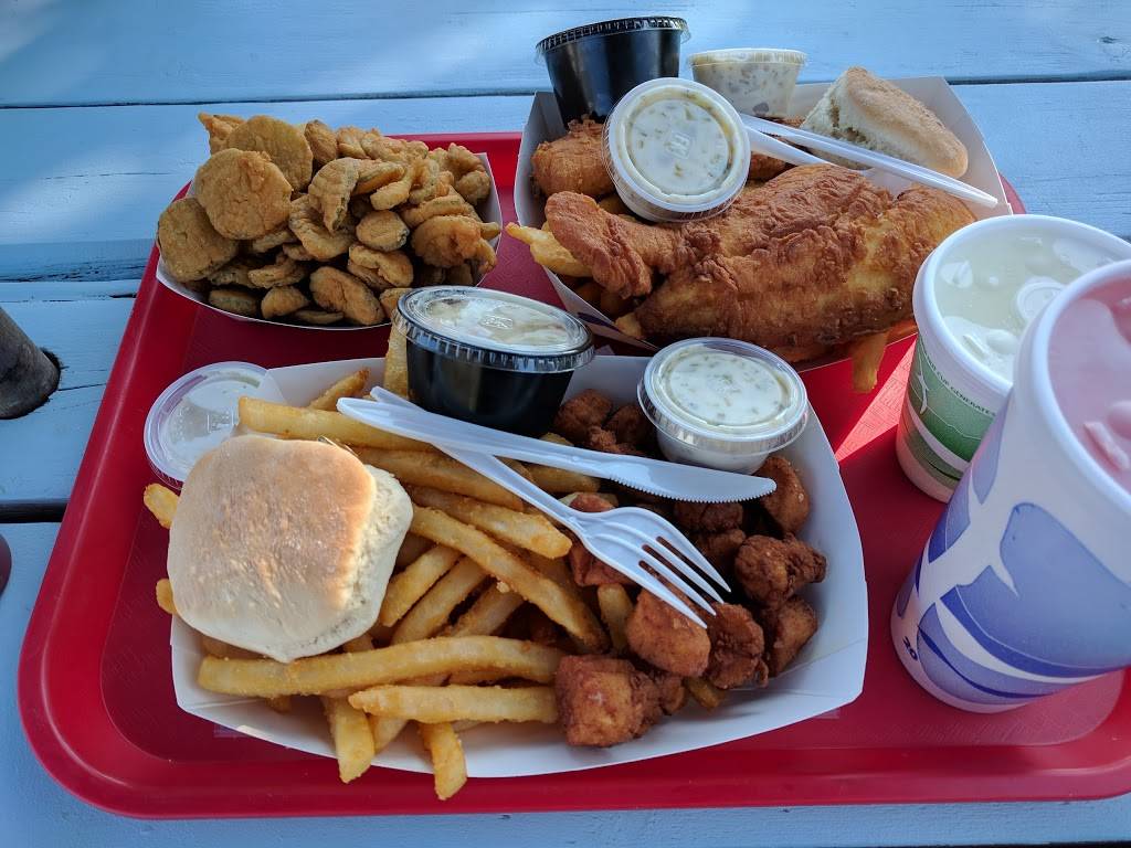 Bayview Market & Take-Out | restaurant | 28 Bayview Rd, Penobscot, ME 04476, USA | 2073264882 OR +1 207-326-4882