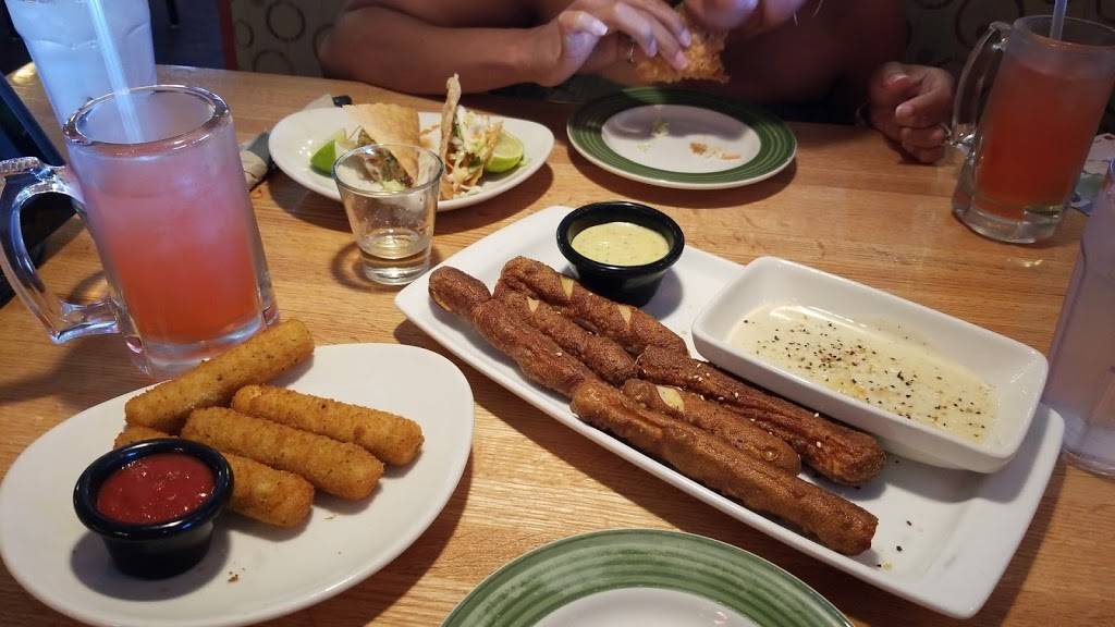 Applebees Grill + Bar | restaurant | 9105 E Stockton Blvd, Elk Grove, CA 95624, USA | 9166850321 OR +1 916-685-0321