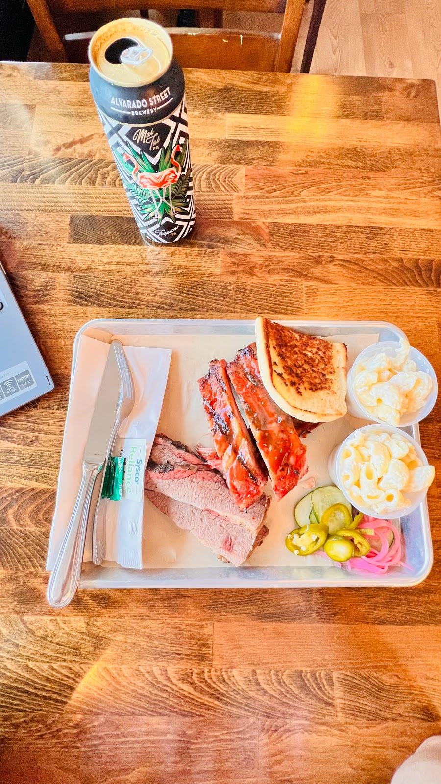 Wagon Wheel Barbecue | restaurant | 861 Leong Dr, Mountain View, CA 94043, USA | 6509880400 OR +1 650-988-0400