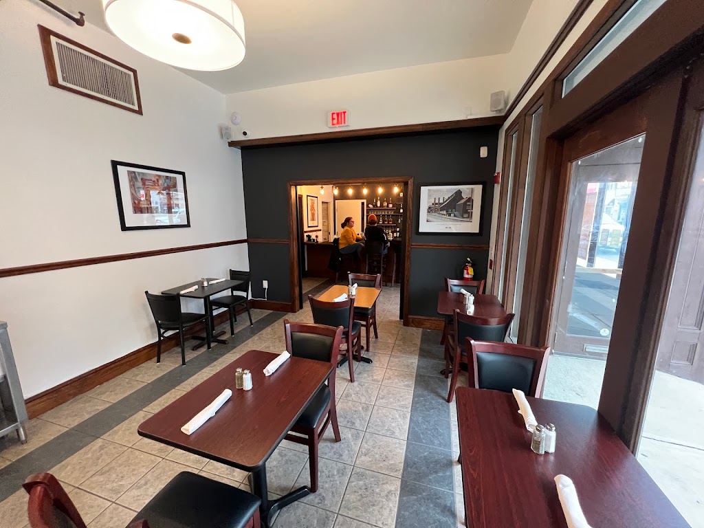 The Iron Eagle on Lincoln Bar & Grille | restaurant | 143 Lincoln Hwy E, Coatesville, PA 19320, USA | 6104004407 OR +1 610-400-4407