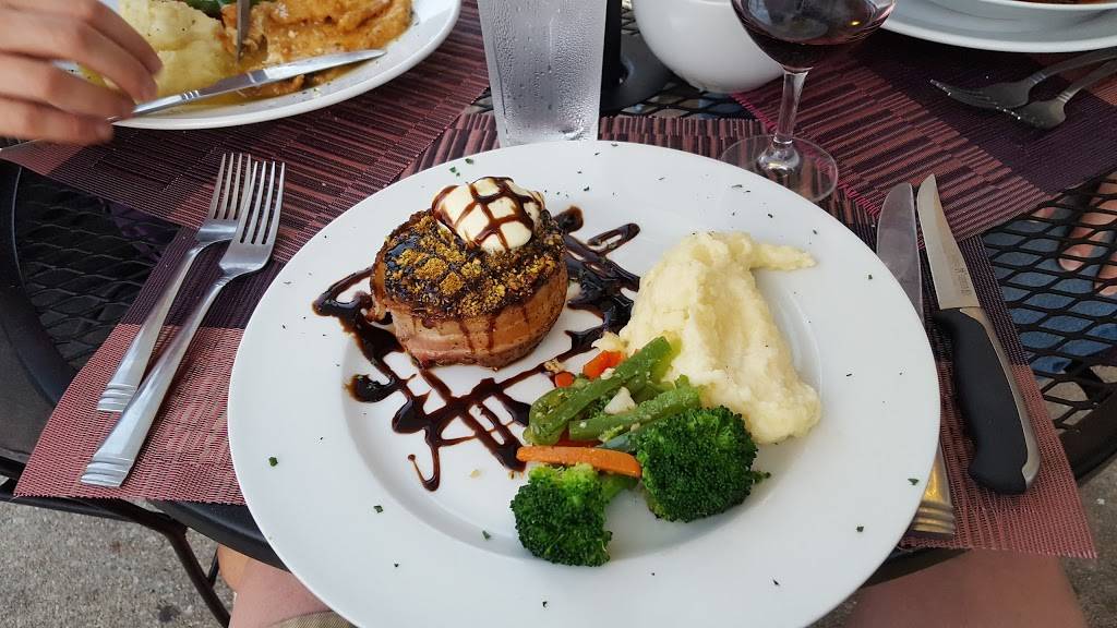 Vino Veritas | restaurant | 486 Broadway, Providence, RI 02909, USA | 4013832001 OR +1 401-383-2001