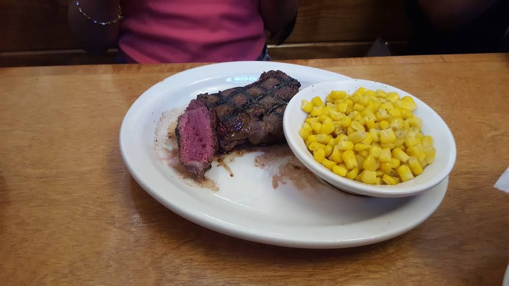 Texas Roadhouse | restaurant | 4511 Commercial Dr, New Hartford, NY 13413, USA | 3157362958 OR +1 315-736-2958