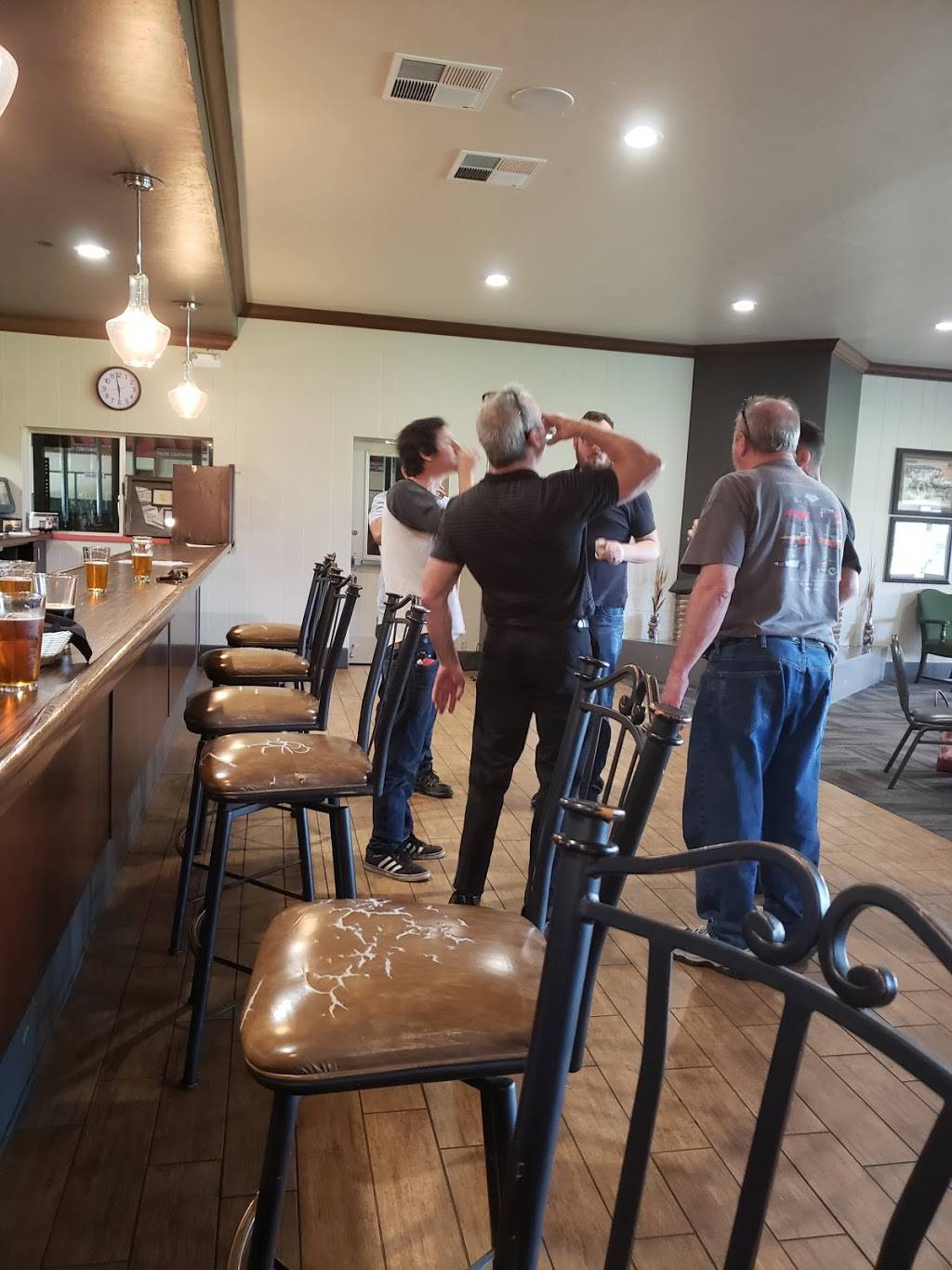 Heritage Dining and Provisions | restaurant | 4343 N Ashley Ln, Stockton, CA 95215, USA | 2099310323 OR +1 209-931-0323