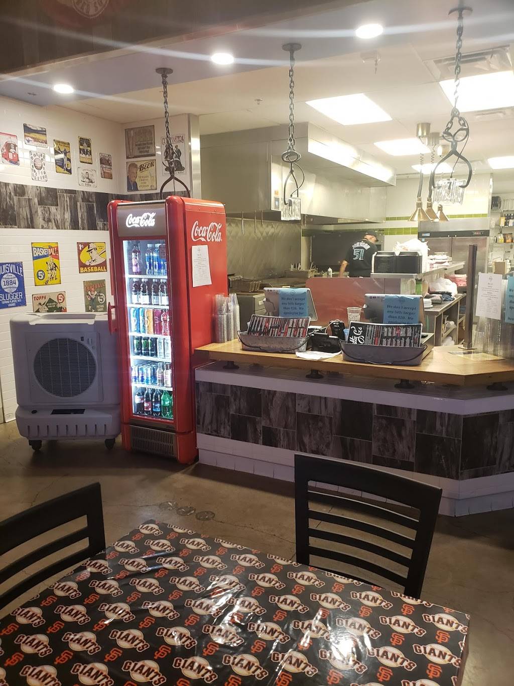 Matty Gs Steakburgers & Spirits | restaurant | 1958 E Brown Rd, Mesa, AZ 85203, USA | 4803067406 OR +1 480-306-7406