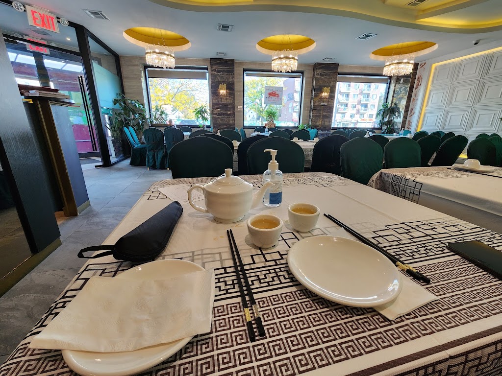 Ocean Bay | restaurant | 8302 Queens Blvd, Queens, NY 11373, USA | 7188981188 OR +1 718-898-1188