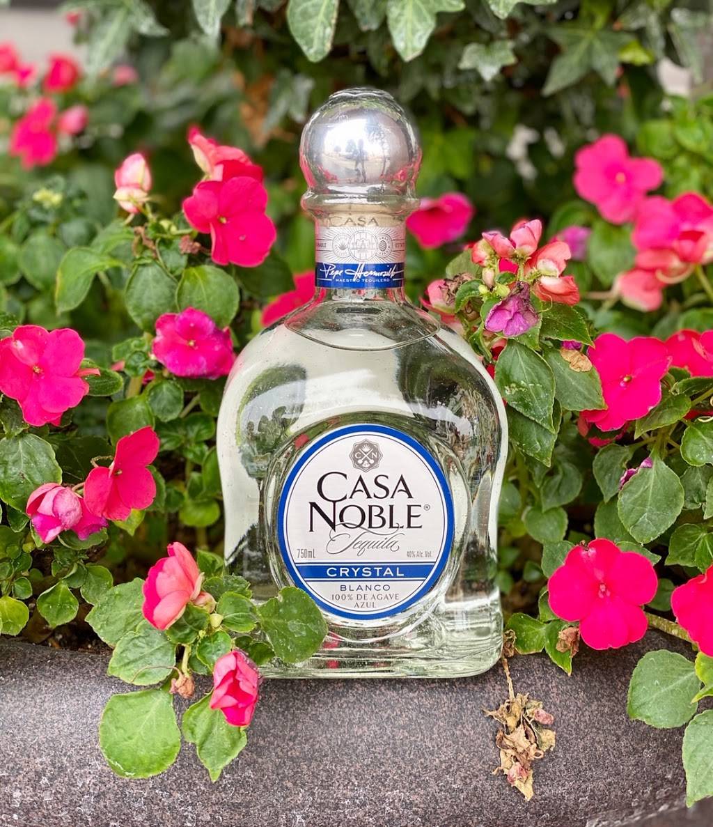 Robert Burns Wines | restaurant | 157 S Robertson Blvd, Beverly Hills, CA 90211, USA | 3102740033 OR +1 310-274-0033